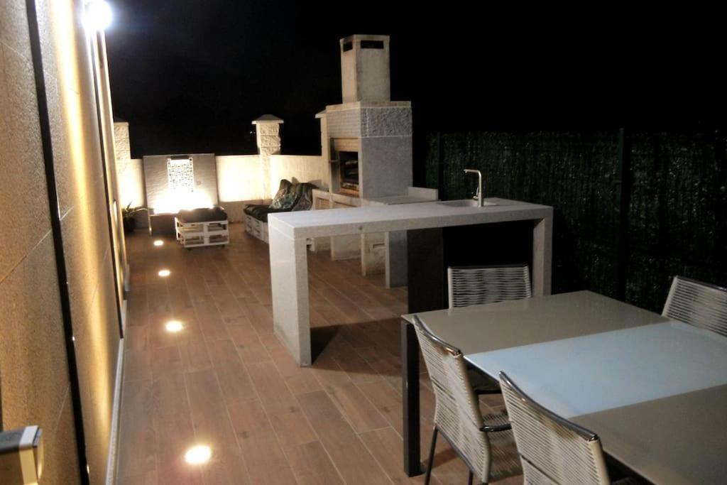 Chalet De Diseno Moderno En Sanxenxo Extérieur photo